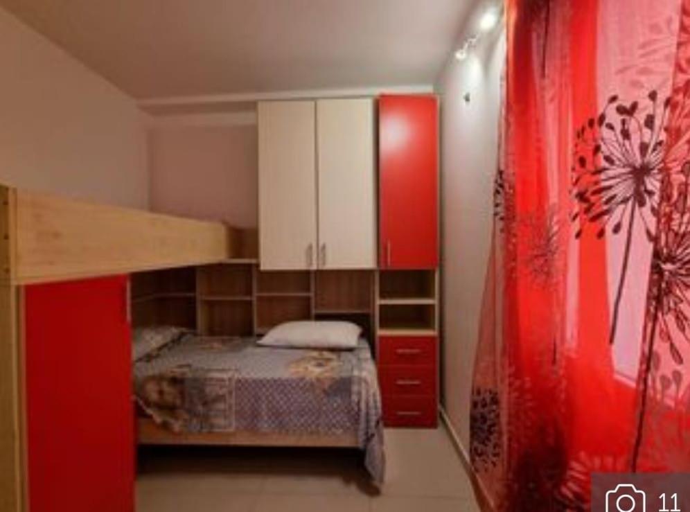 Appartamento Mare แตร์ราชินา ภายนอก รูปภาพ