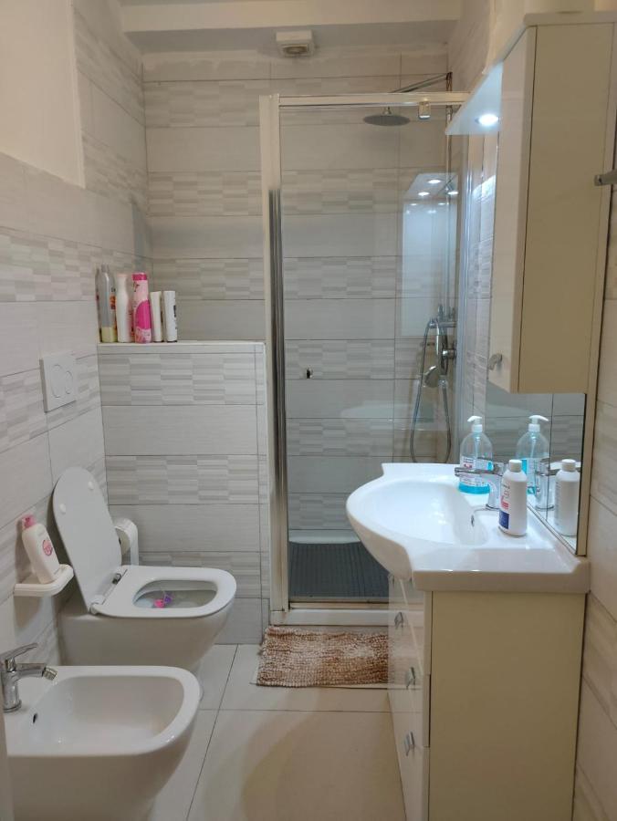 Appartamento Mare แตร์ราชินา ภายนอก รูปภาพ