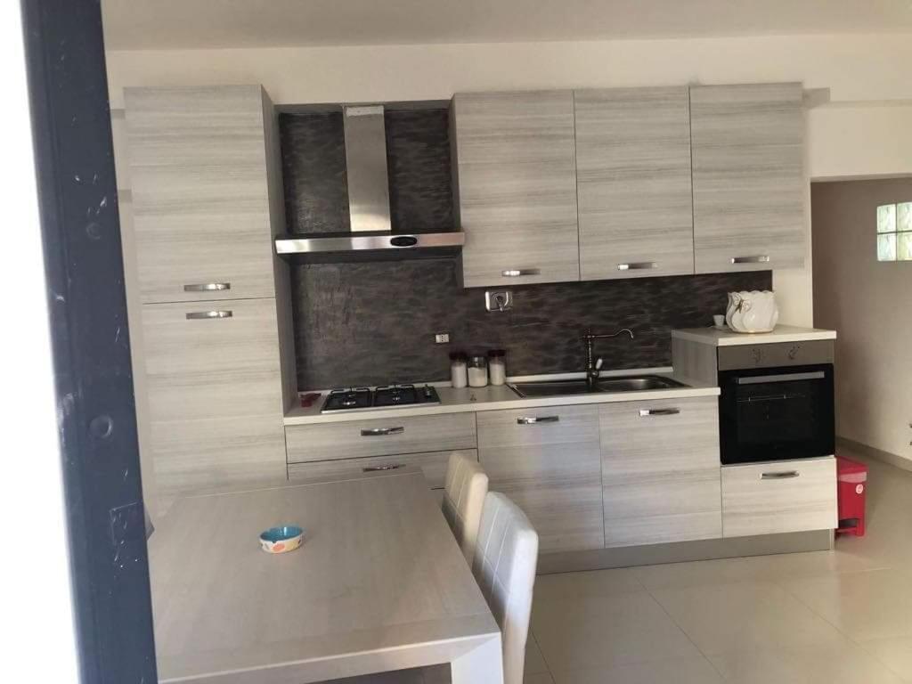 Appartamento Mare แตร์ราชินา ภายนอก รูปภาพ